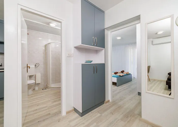 Lägenhet Traumhaftes Direkt An Der Strandpromenade Mit Vielen Palmen