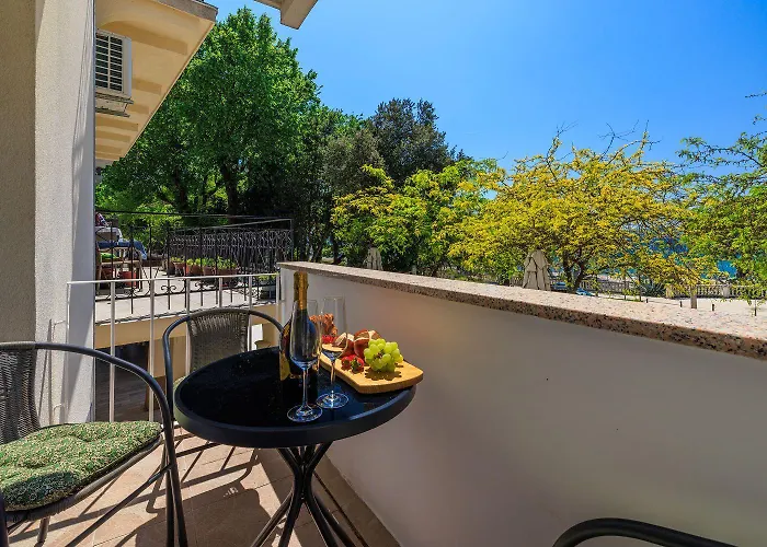 Lägenhet Traumhaftes Direkt An Der Strandpromenade Mit Vielen Palmen